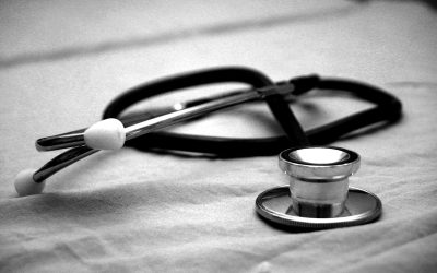 Wypadanie włosów a anemia jak żelazo wpływa na ich kondycję